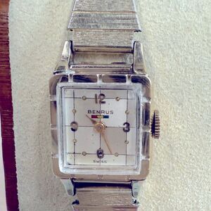 Benrus vintage 17 jewel 10k RGP  bracelet watch with working model BM1